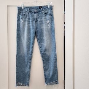 AG the Mid Rise Stevie Capri Slim Straight  Distressed Size 28
